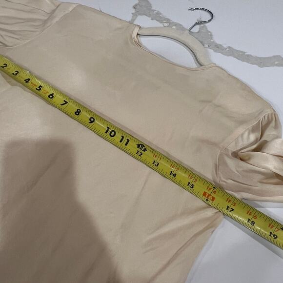 Vtg The Limited 100% satin silk button back blouse ivory cream XS - Picture 4 of 7
